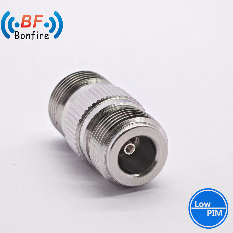 1/4 ケーブル RF コンネクタ 男性 N タイプ 挿入損失 dB 0.25 耐久性 500 サイクル以上